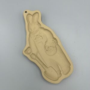 Vtg Brown Bag Cookie Art Mold Peter Rabbit Gardening Hill Design 1992 Easter